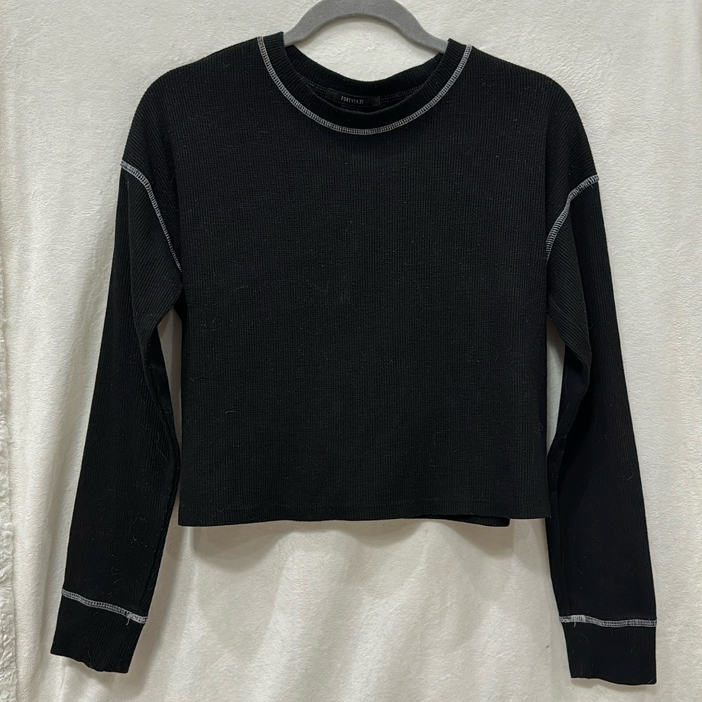 Black & White Stitching Long Sleeve Crew Top
